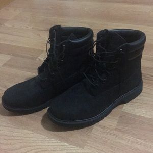 Black Timberland Boots | Only worn twice!